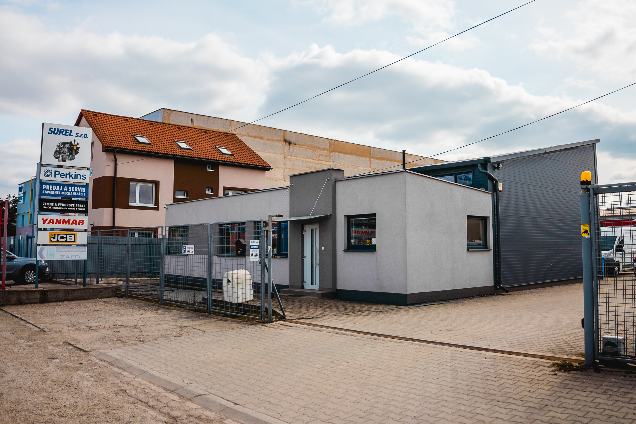  Areál a servisné stredisko SUREL Košice – Južná trieda 78